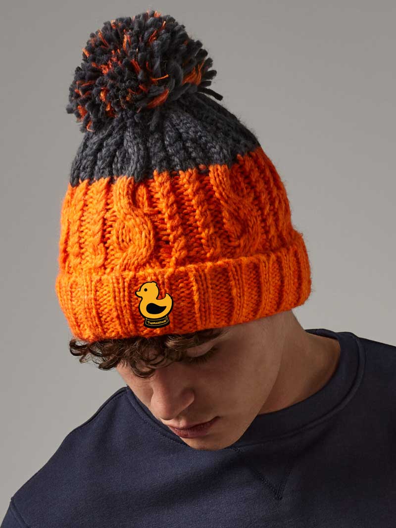 Beanie Alpi con Pon Pon Papera