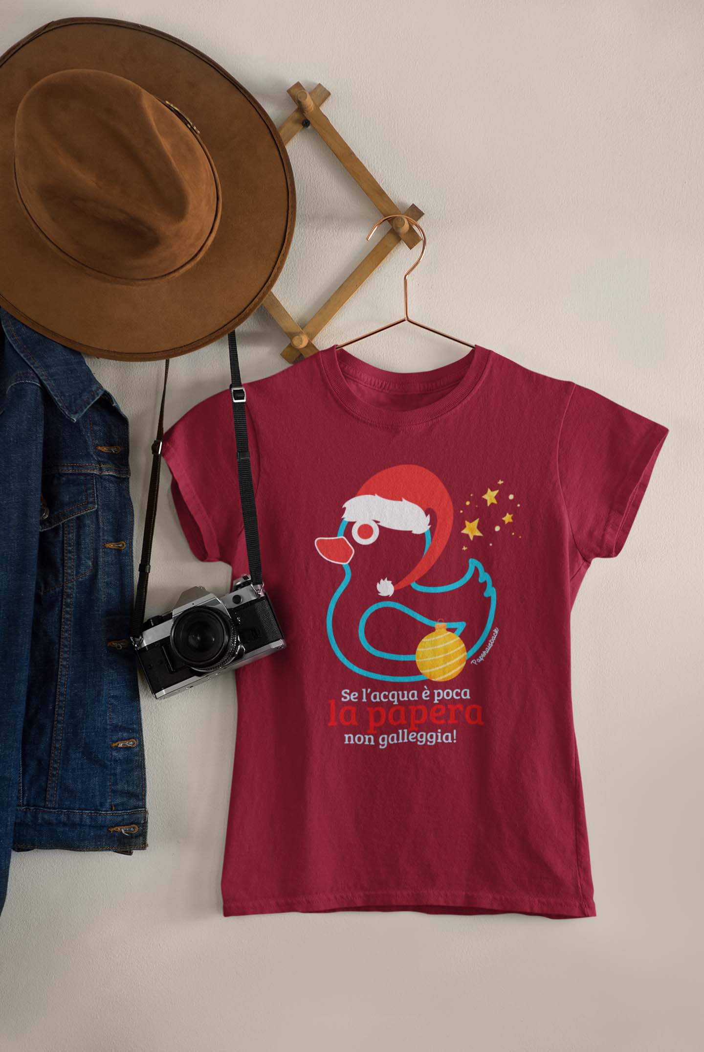 T-shirt Natale “Papera non galleggia” | Paperaisback Woman